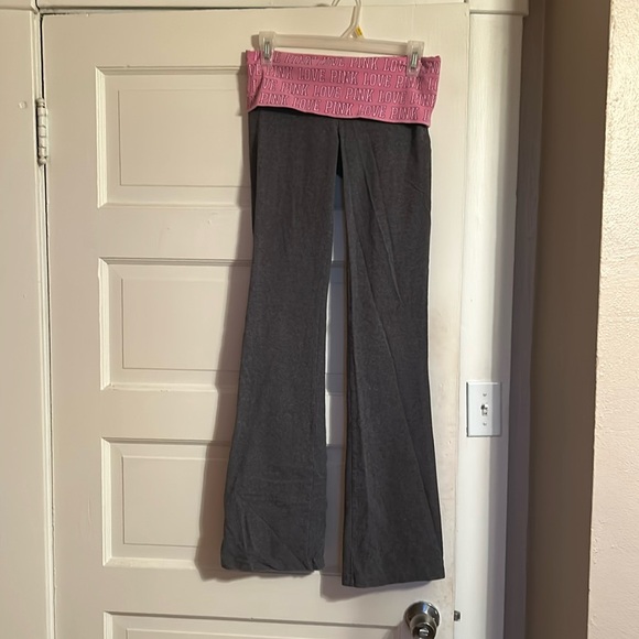 Victoria's Secret Pants - Victoria Secret PINK yoga pants size S, gray with pink band, black PINK bling